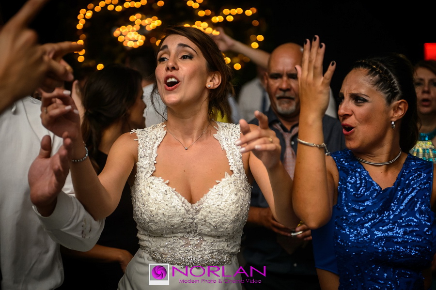 Fotos de casamiento en Howard Johnson Lujan por Norlan Modern Photo y Cinema Video